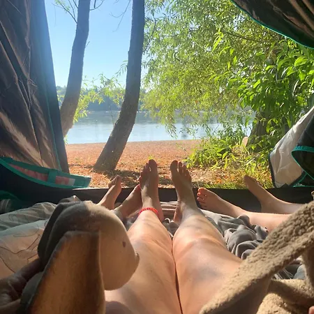 Horany בית נופש Szigetmonostor