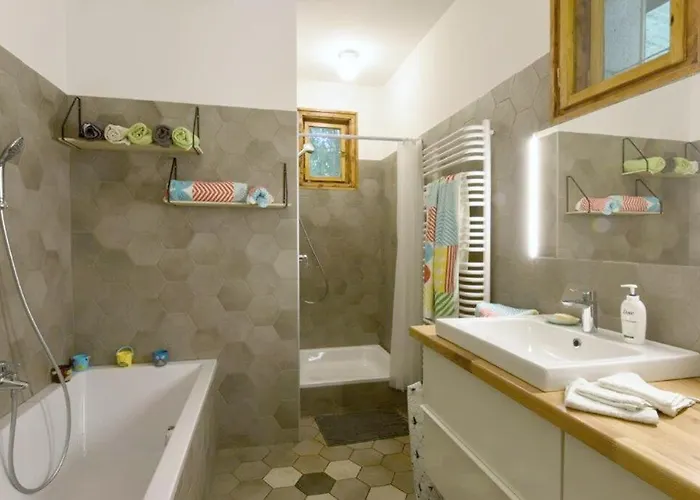 Horany Szigetmonostor